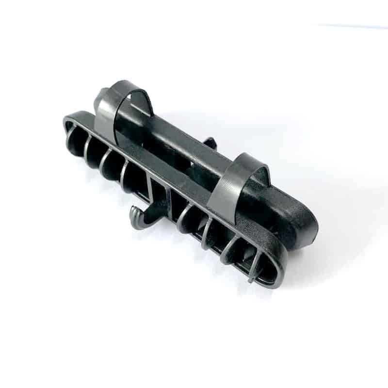 clips for top wire 3