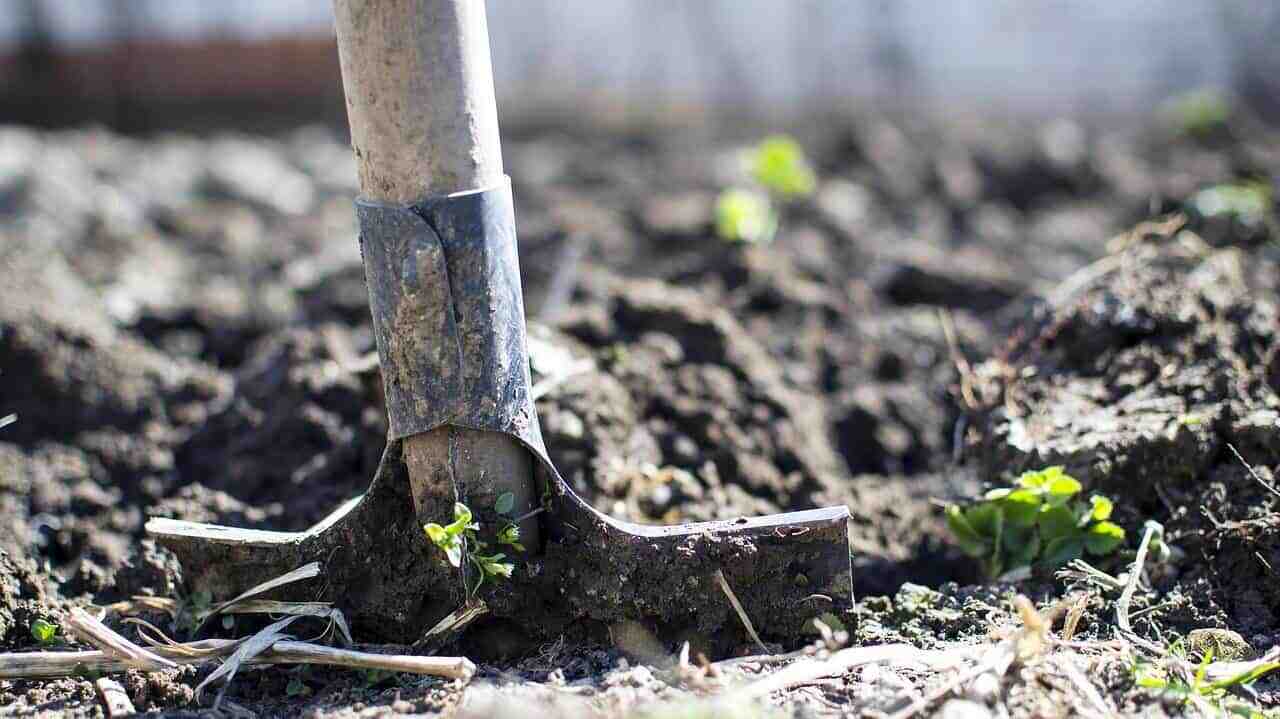 equipment, outdoors, dirt-2047314.jpg