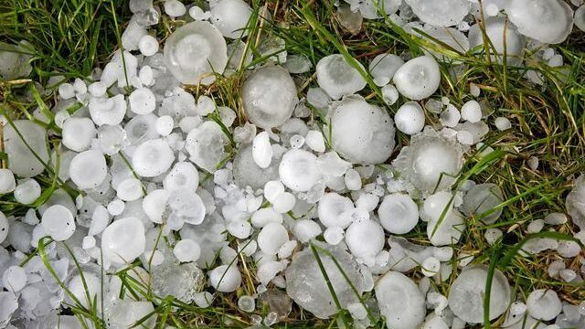 hail stone 001