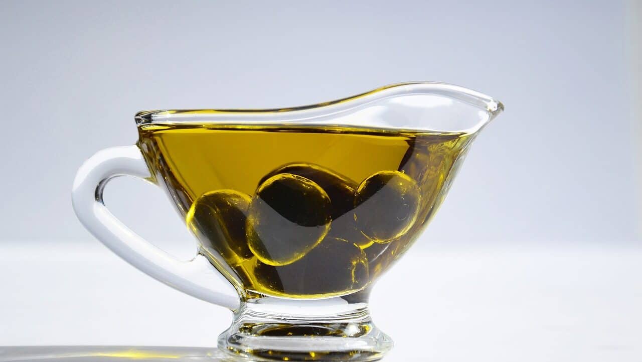 huile d'olive, huile, produits-3326703.jpg